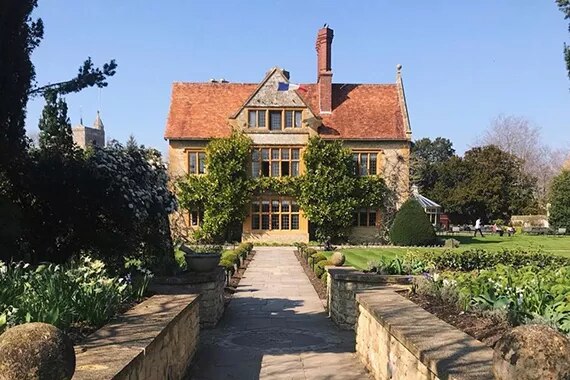 Le Manoir aux Quat’Saisons