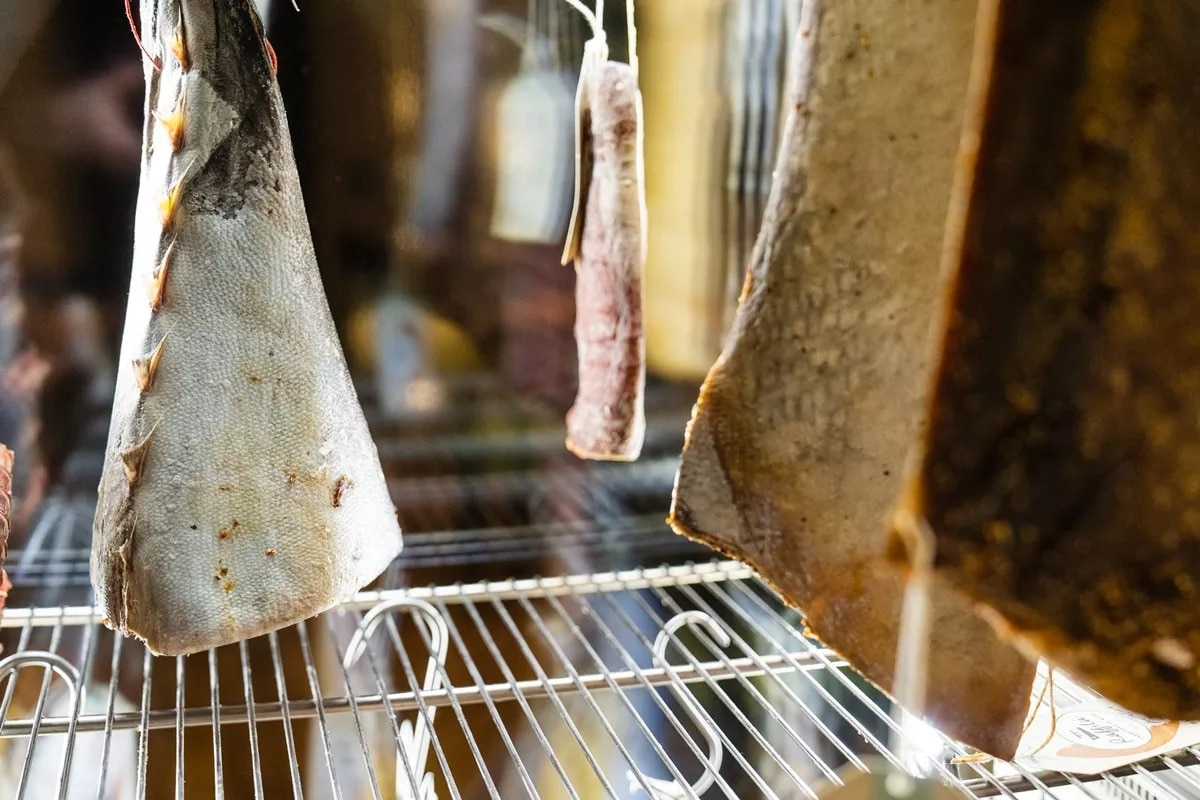 Cómo se madura el pescado en un restaurante italiano de primera