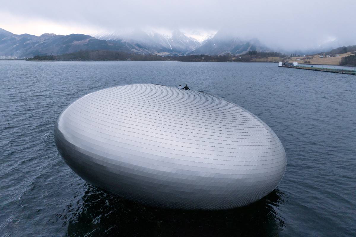 Espectacular restaurante en un fiordo noruego