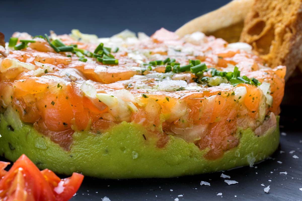 Pastel de salmón ahumado​ - Fine Dining Lovers