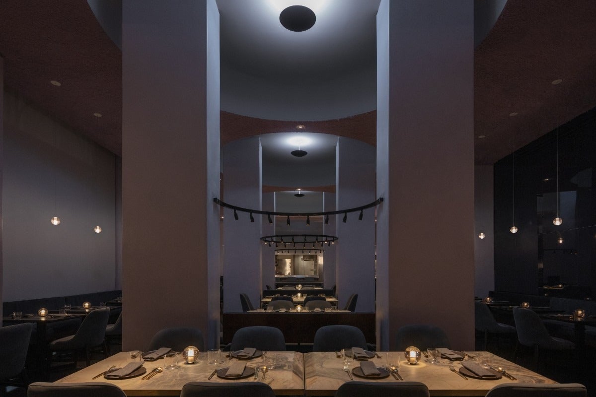 The dining room at Dōgon.