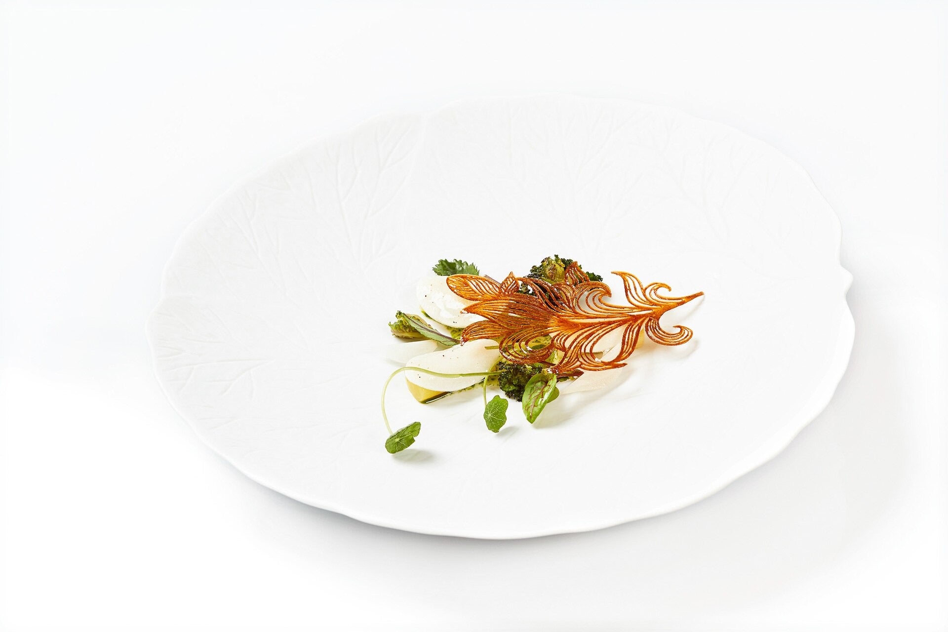 Geranium, Winter greens from Kiselgården flowering brussels sprouts, leeks &amp; wild onions