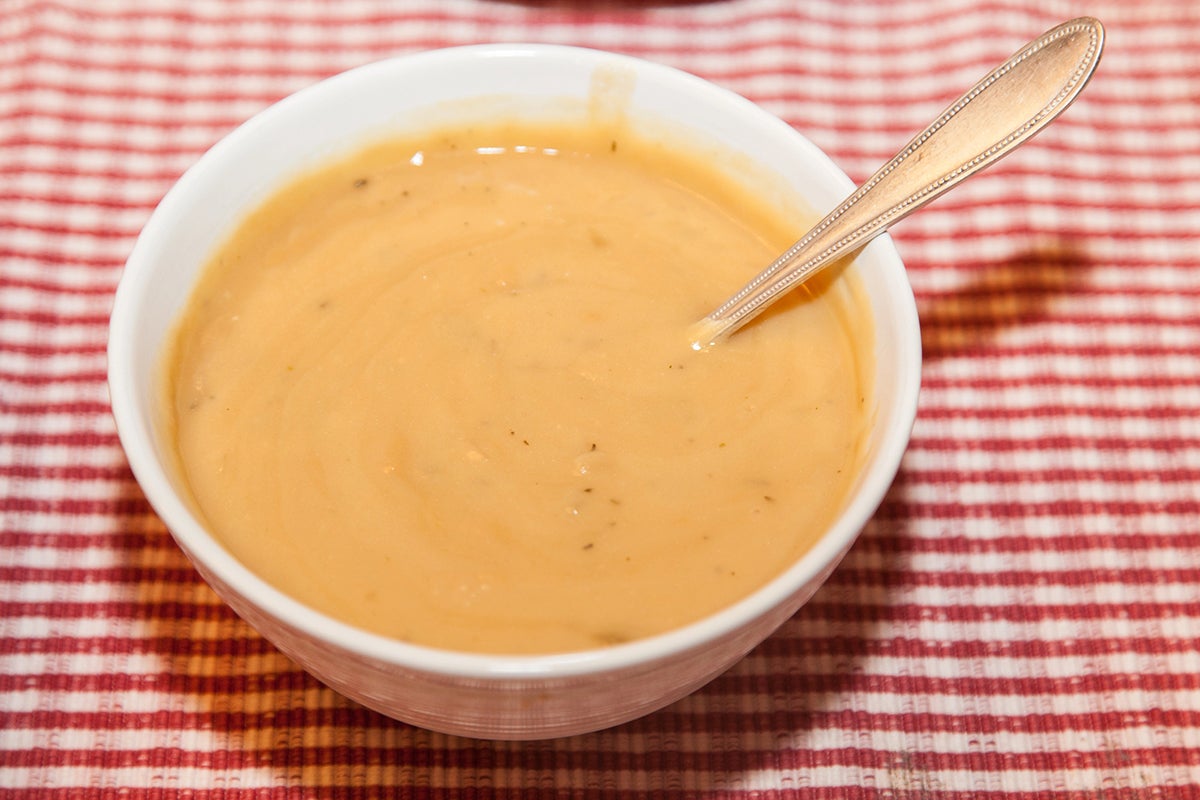 Sauce or gravy recipe using broth - Fine Dining Lovers