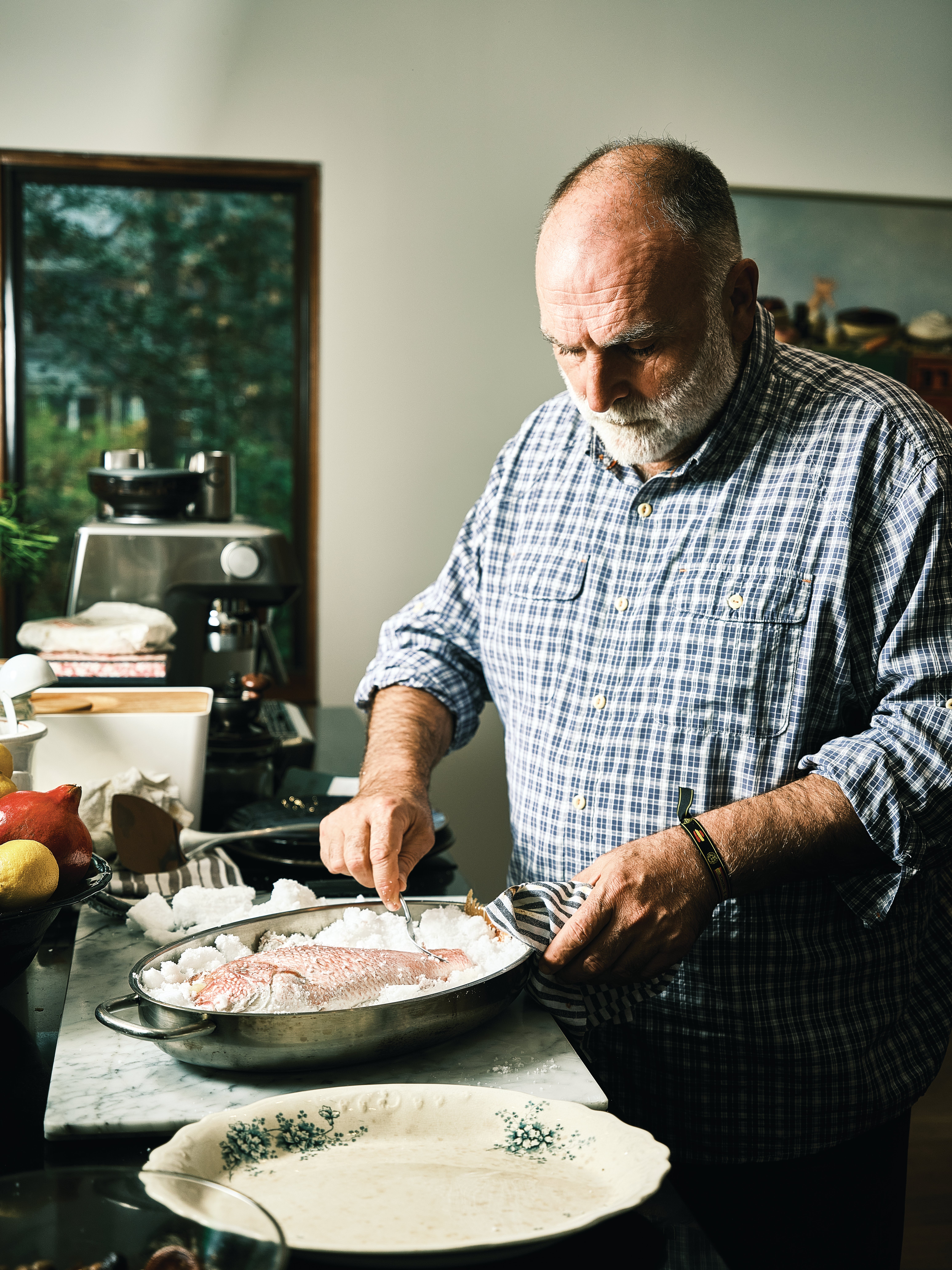 José Andrés cooking