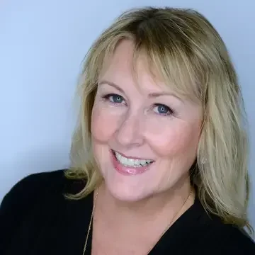 Carole Dixon