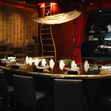 é by José Andrés