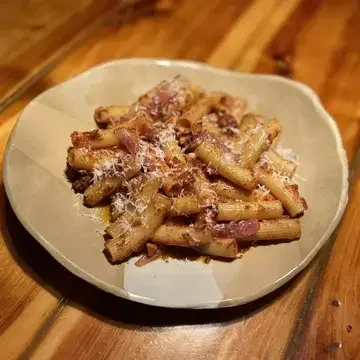 Zak Pelaccio’s Pasta all’Amatriciana