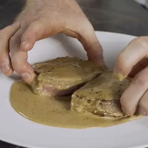 Mark Moriarty The Secrets of sauces_ Pepper Sauce