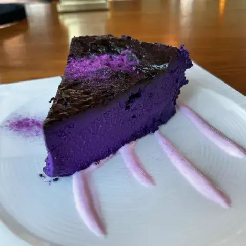Merois Ube Cheesecake