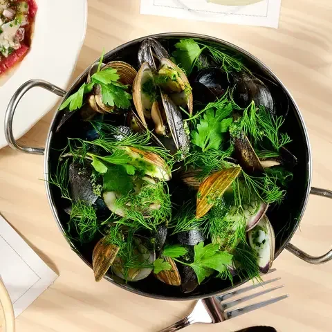Local Shellfish à la Marinière