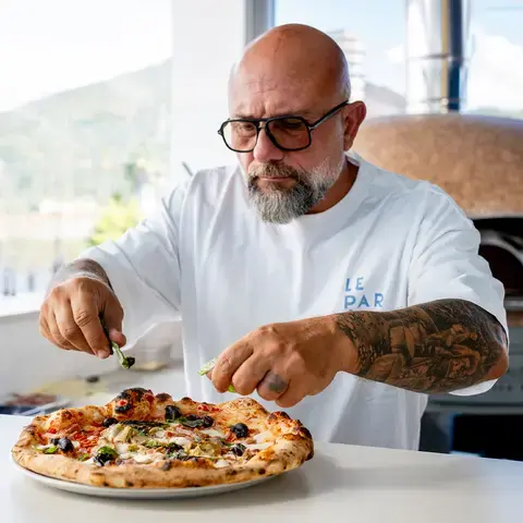 Giuseppe Pignalosa and his Capricciosa