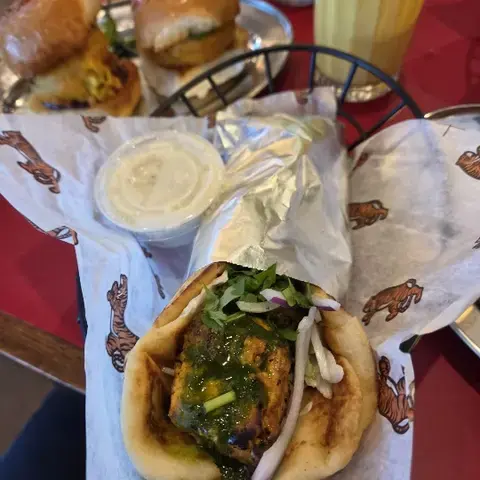 Botiwalla by Chai Pani