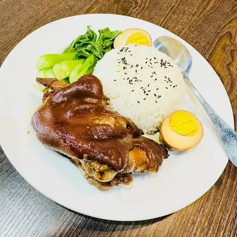 Flaming Mountain Chinese Grill &amp; Skewer Bar 火焰山烧烤&amp;烤鱼