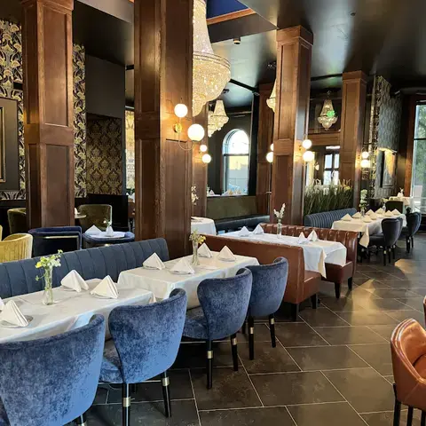 Le Rêve Restaurant &amp; Raw Bar