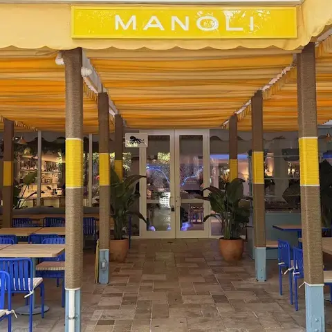 Manoli