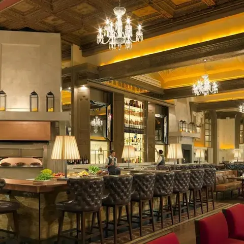 OAK Long Bar + Kitchen