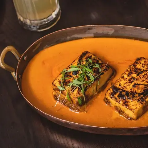 ROOP Chicago Innovative Indian Restaurant &amp; Cocktail Bar