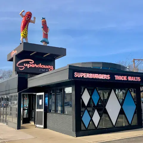 Superdawg Drive-In