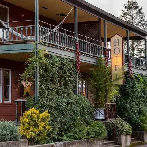 The Boonville Hotel and Restaurant