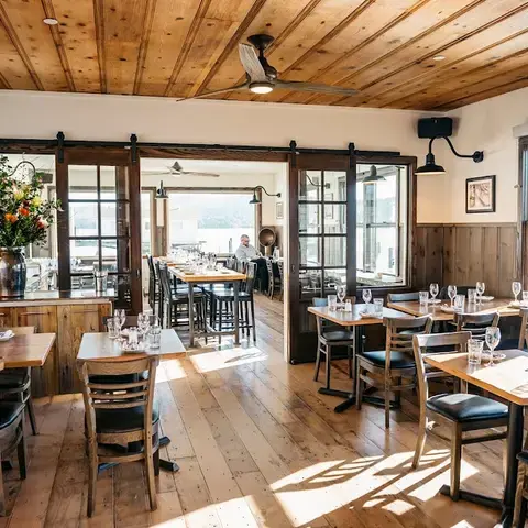 Tony's Seafood Restaurant