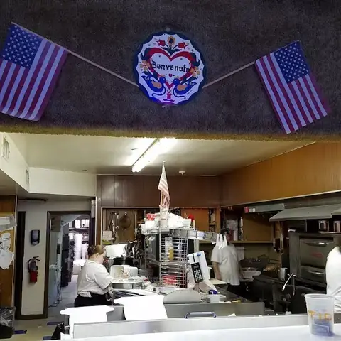 Vito &amp; Nick's Pizzeria