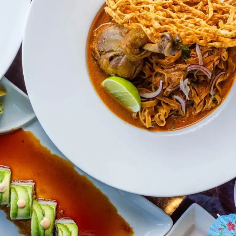 Sawaddee Thai & Sushi Restaurant