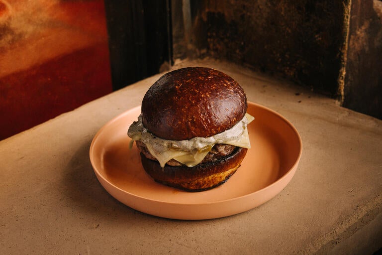 Hamburguesa at Bar Chucho