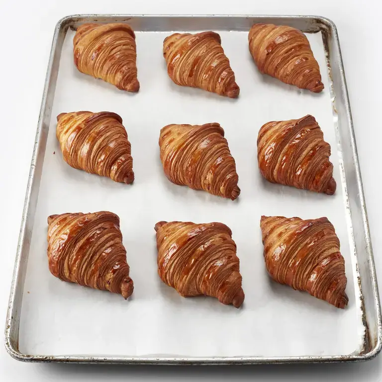 Bachour Croissant