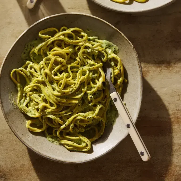 Spaghetti with Creamy Ricotta and Basil