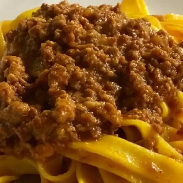 Tagliatelle Ragu