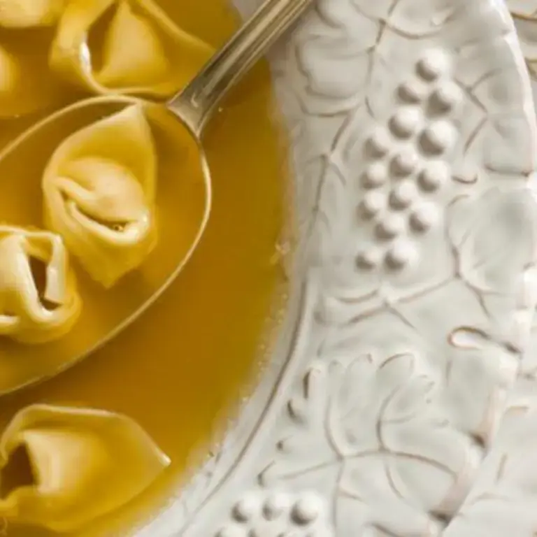 Tortellini in Brodo