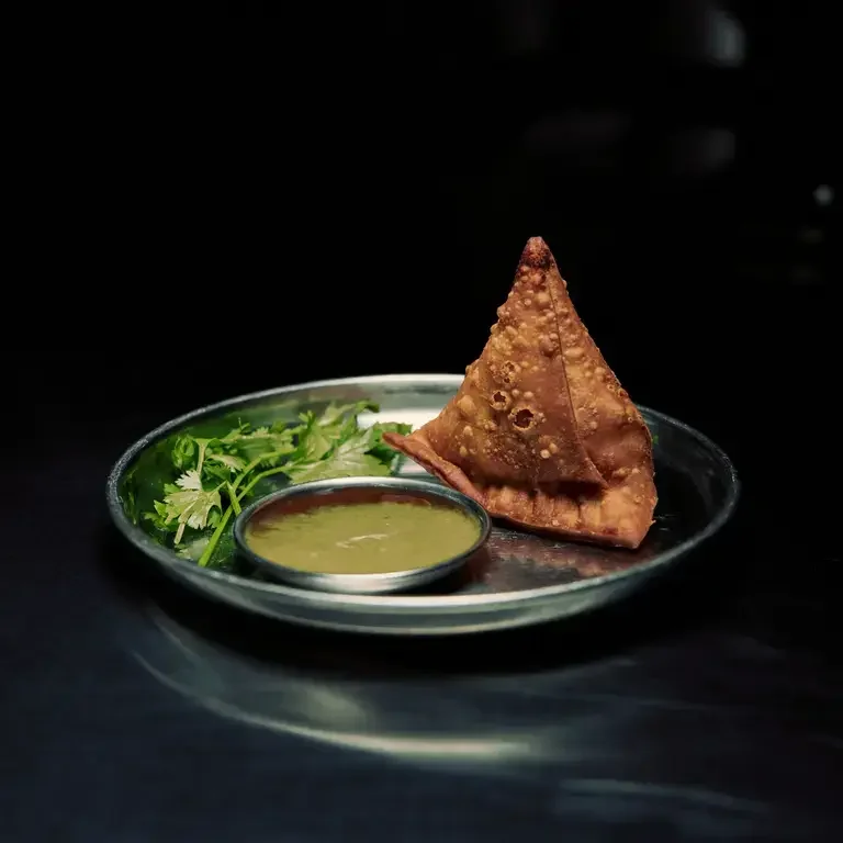 Butter Chicken Samosa