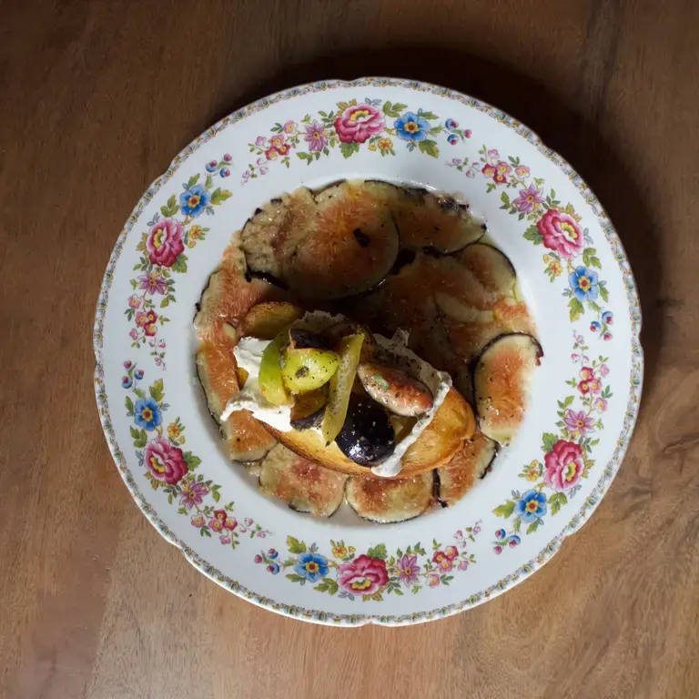 Fig Carpaccio with Brie Bruschetta at Shmoné