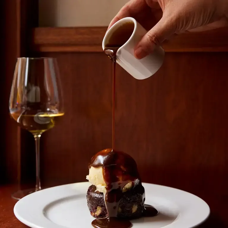 Dessert and Wine at Lei