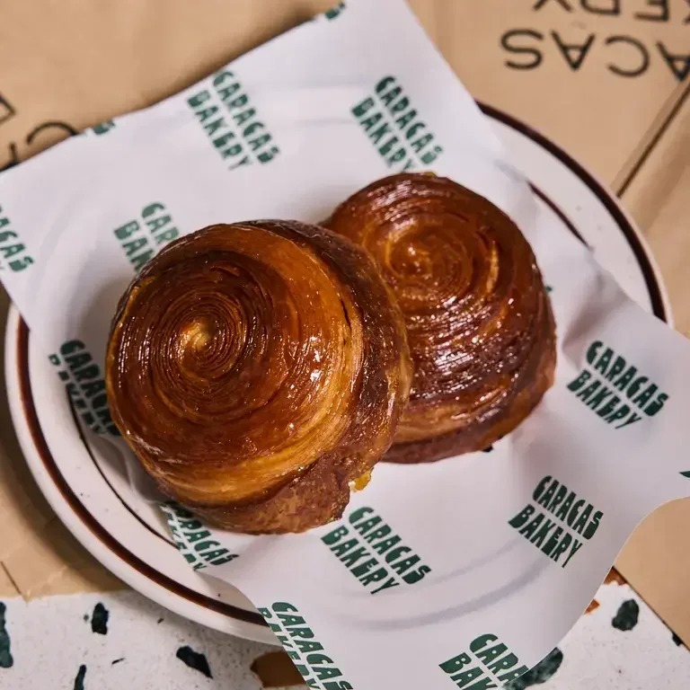 Caracas Cinnamon Rolls