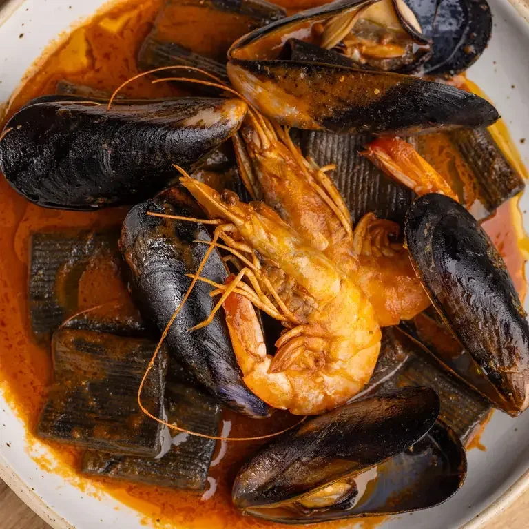 Food at Dom's Taverna