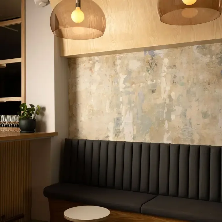 Lola's Interior
