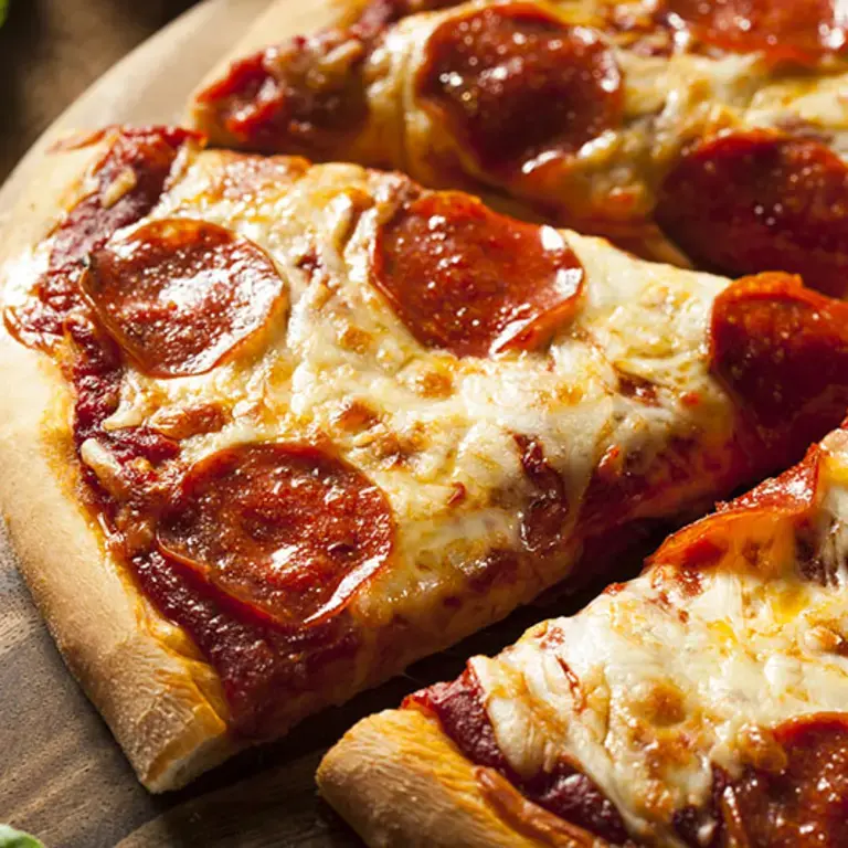 how to reheat pizza - Fine Dining Lovers