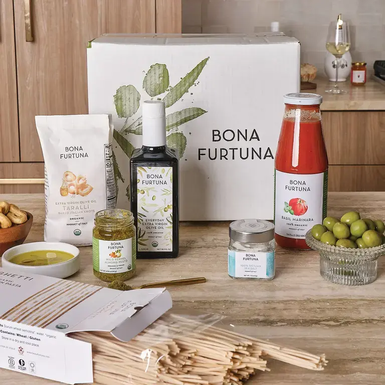 Bona Furtuna Subscription Box
