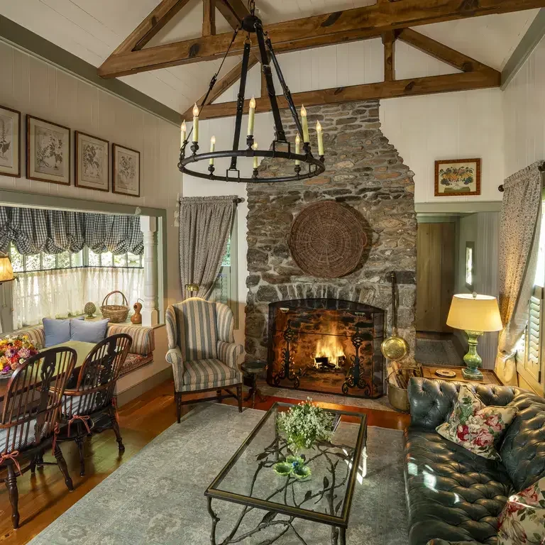 Cardinal's Nest at The Inn