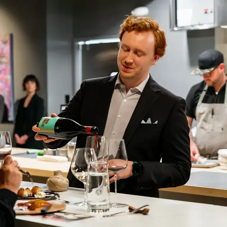 Counter- Sommelier Michael Myers
