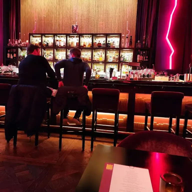 CUT by Wolfgang Puck