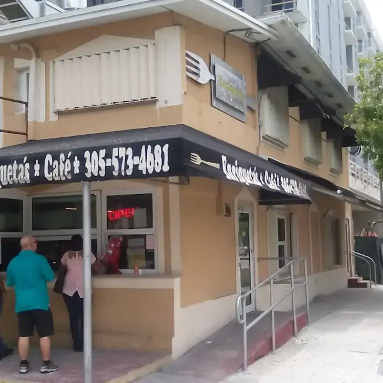 Enriqueta's Sandwich Shop