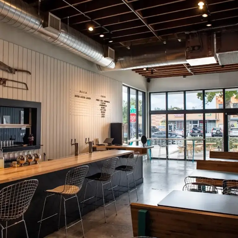 OFF SITE Kitchen / NO SEASONS Beer