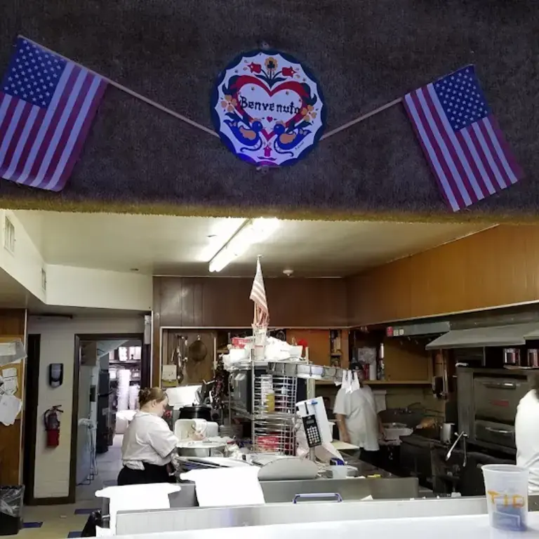 Vito &amp; Nick's Pizzeria