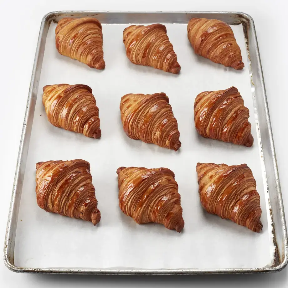 Bachour Croissant