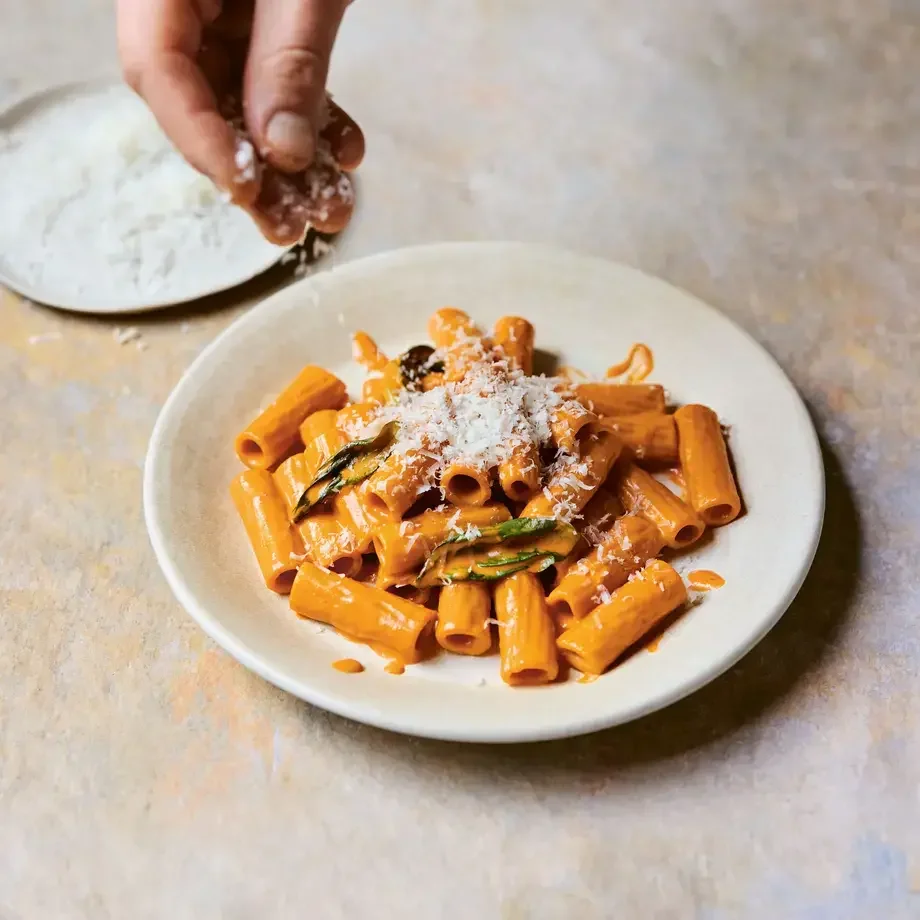 Rigatoni with ‘No-Vodka Sauce’