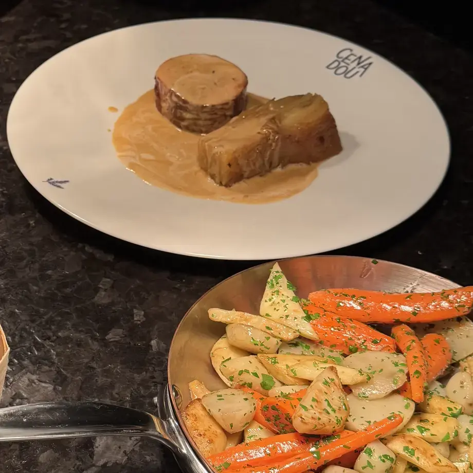 Roasted Turkey Galantine