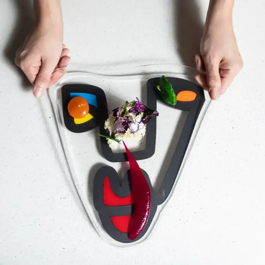 Esmé Salad/Face Puzzle.