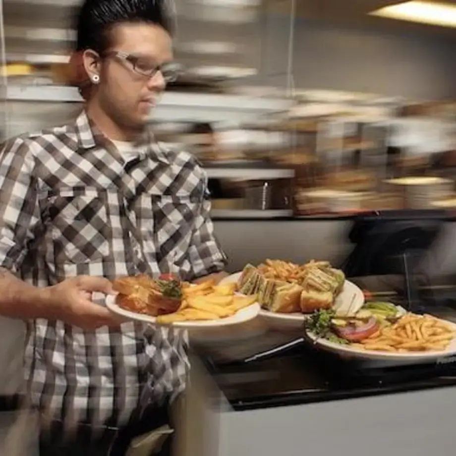 Original_12444_waiter-stress